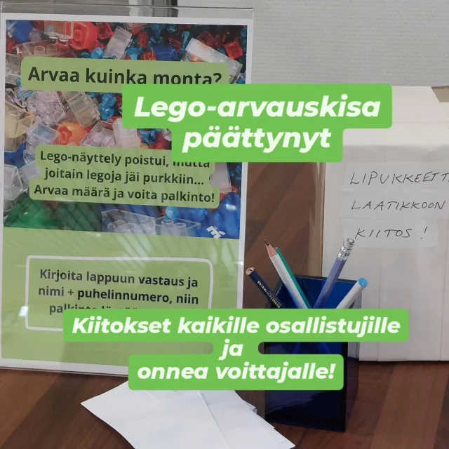 Uuraisten kirjastolla oli lego-arvauskisa 14.- 25.5. Arvauksia tulikin runsaasti. Kiitos kaikille osallistujille! 

Legoja oli purkissa 213 kpl - yllättävän paljon, sillä osa oli pieniä. Lähimmäs osui arvaus 222 kpl. Onnea voittajalle!